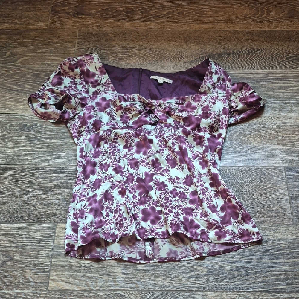 Nanette Lepore Cream Fitted Ruffled Blouse